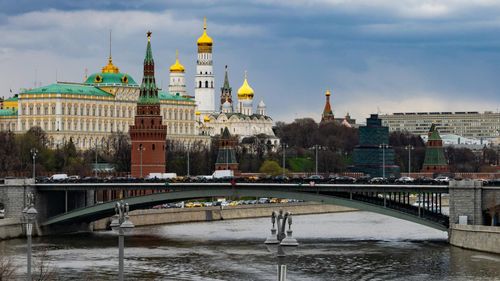 Таможенное оформление грузов в Москве